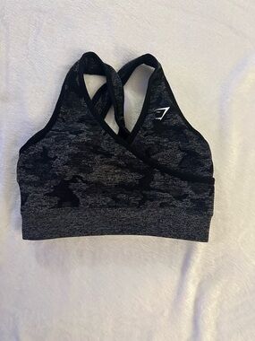 Gymshark Black & Gray Camo Seamless Cross-Back Sports Bra